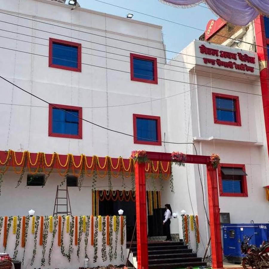 Hotel Awadh Palace Sahjanwa Exterior foto